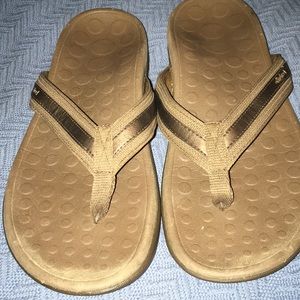 Flip flops shoes